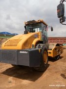 22T   26T压路机租赁，欢迎来电，中介有红包